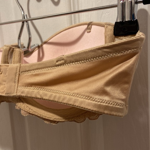 WonderBra Nude Lace Strapless Bra 34B (No Straps) #1 - Picture 8 of 14